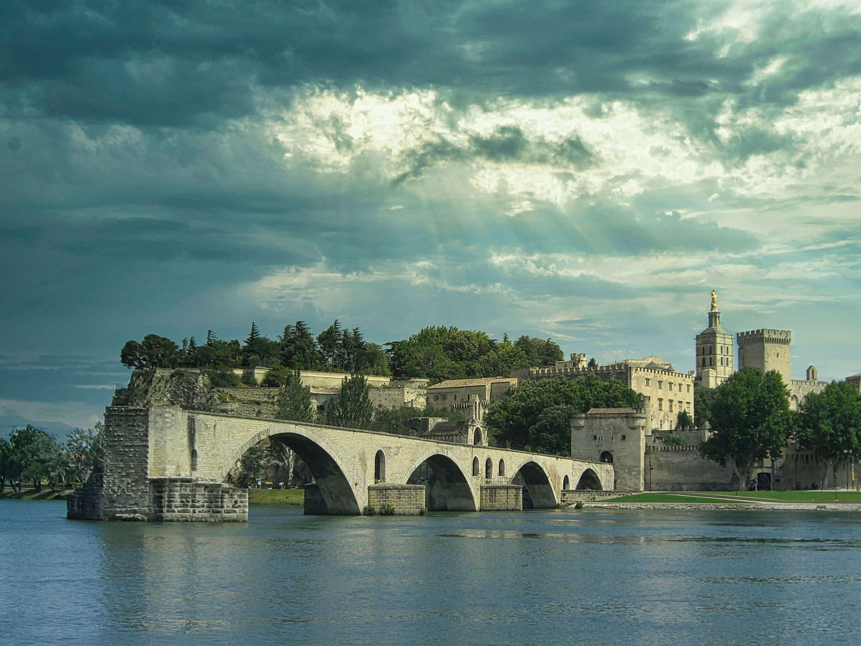 image of Avignon